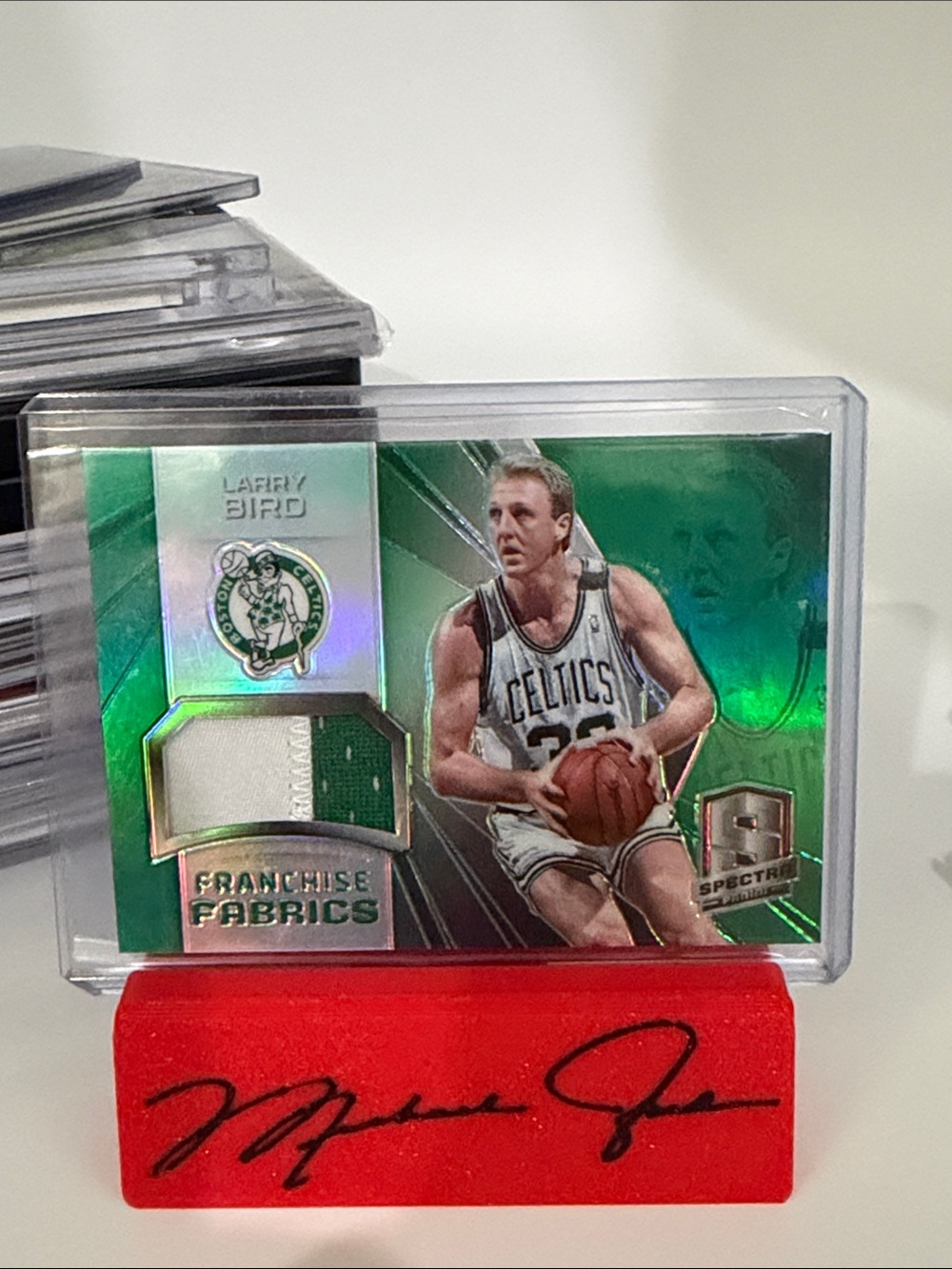 Larry Bird - Panini Spectra Game Worn patch - numbered 2/5